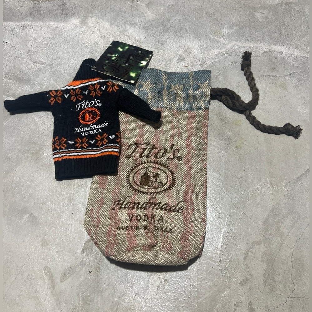 Tito’s Vodka Bottle Accessories